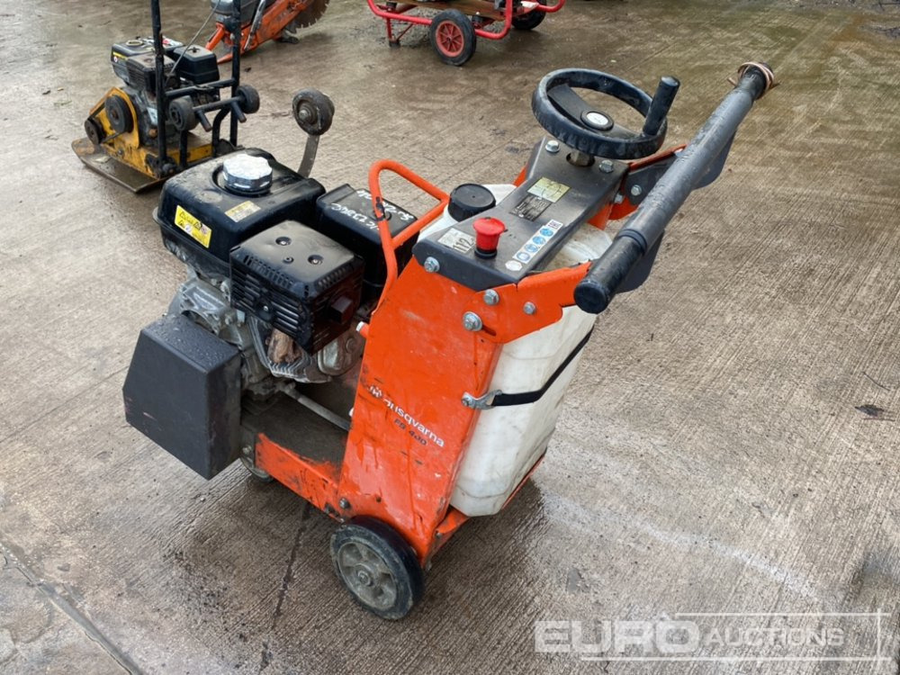 Husqvarna FS400LV Petrol Roadsaw, Honda Engine - Travaux routiers: photos 2 Husqvarna FS400LV Petrol Roadsaw, Honda Engine - Travaux routiers: photos 2