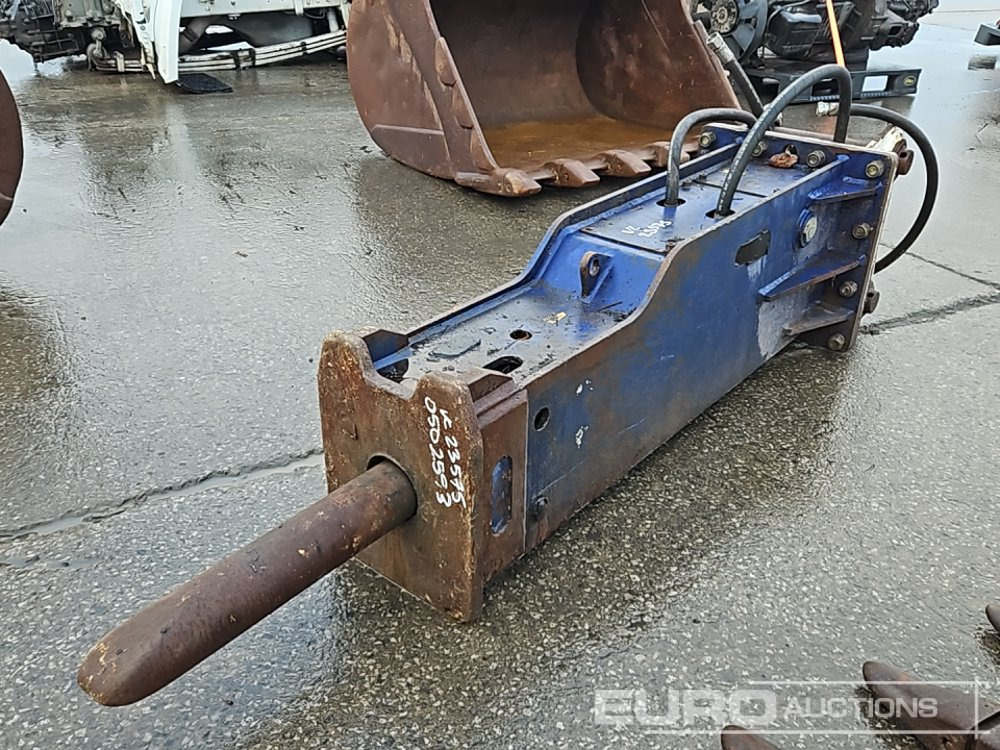 Hydraulic Breaker 65mm Pin to suit 13 Ton Excavator - Marteau hydraulique: photos 1 Hydraulic Breaker 65mm Pin to suit 13 Ton Excavator - Marteau hydraulique: photos 1