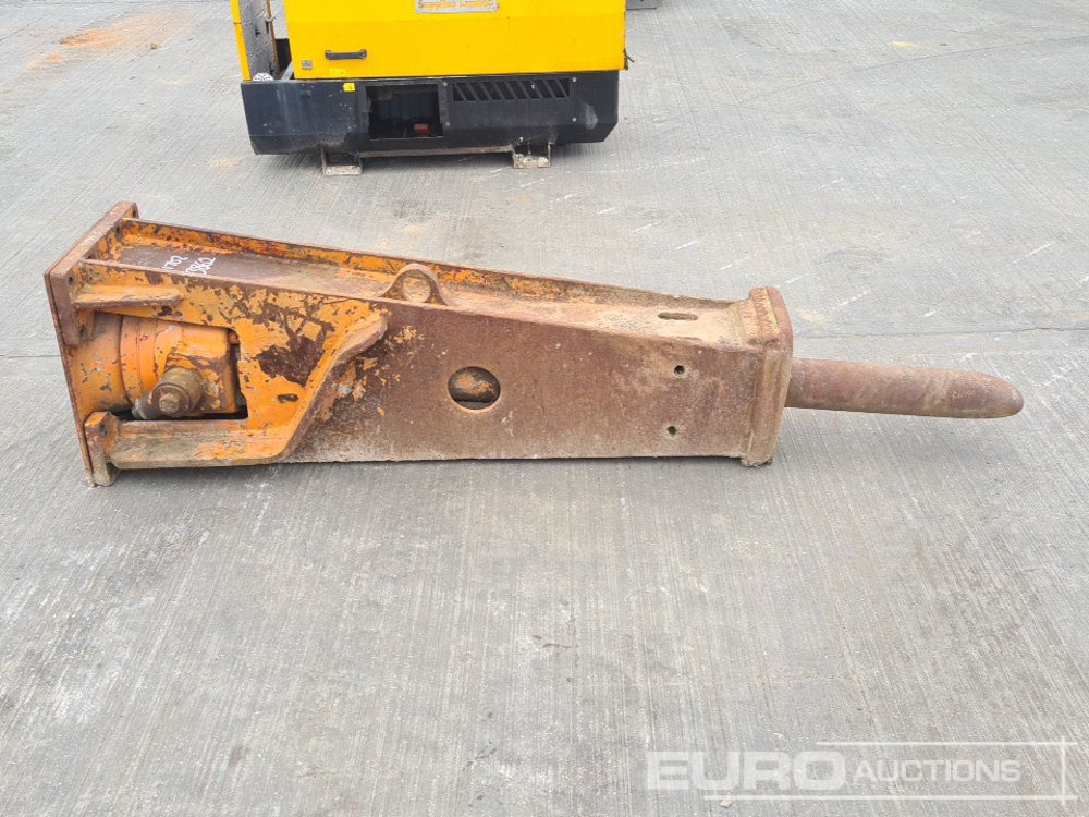 Hydraulic Breaker - Marteau hydraulique: photos 2 Hydraulic Breaker - Marteau hydraulique: photos 2