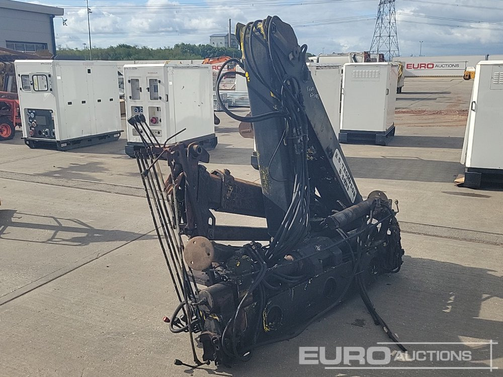 Hydraulic Crane (Non Runner) - Grue auxiliaire: photos 1 Hydraulic Crane (Non Runner) - Grue auxiliaire: photos 1