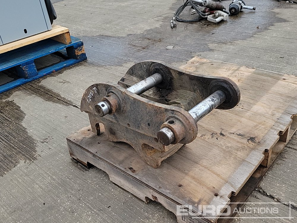 Hydraulic Double Lock Quick Hitch 45mm Pin to suit 4-6 Ton Excavator - Attache rapide: photos 3 Hydraulic Double Lock Quick Hitch 45mm Pin to suit 4-6 Ton Excavator - Attache rapide: photos 3