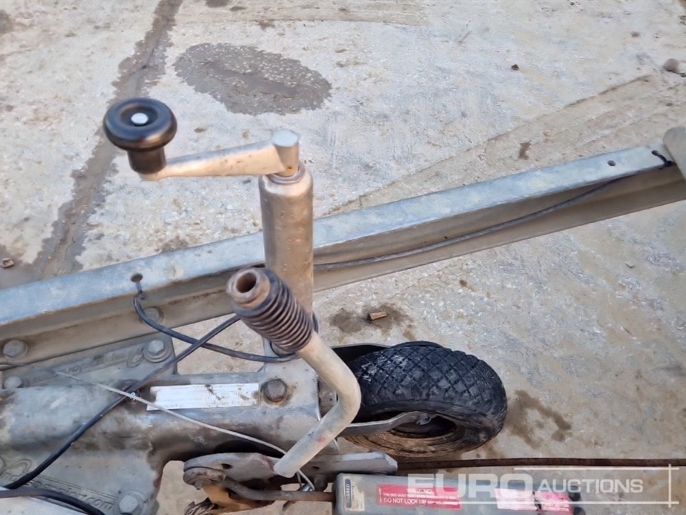 Remorque porte engin Indespension 2.7 Ton: photos 16