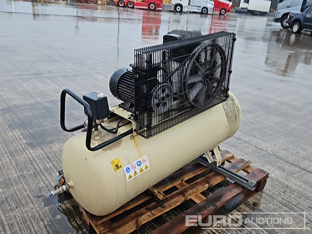 Ingersoll Rand 230 Volt Workshop Compressor - Compresseur d'air: photos 3 Ingersoll Rand 230 Volt Workshop Compressor - Compresseur d'air: photos 3