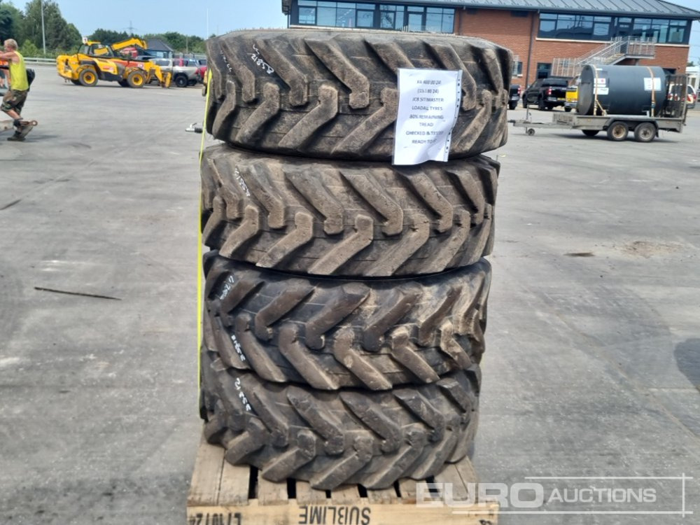 JCB 400/80 R24Tyre (4 of) - Pneu: photos 2 JCB 400/80 R24Tyre (4 of) - Pneu: photos 2
