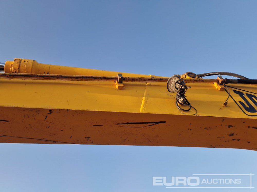 Pelle sur chenille JCB JS130LC: photos 21 Pelle sur chenille JCB JS130LC: photos 21