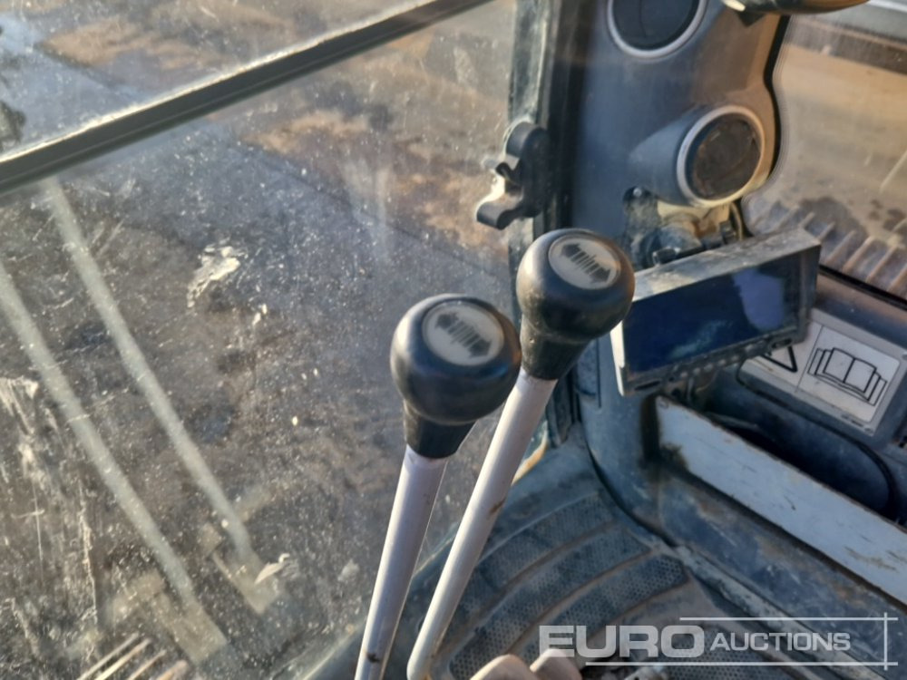 Pelle sur chenille JCB JS130LC: photos 37 Pelle sur chenille JCB JS130LC: photos 37