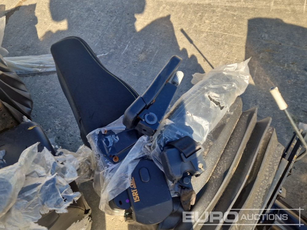 Moteur JCB Operator Seat (6 of): photos 13
