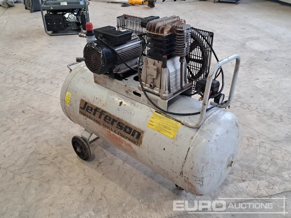 Jefferson 200 Litre 240v Air Compressor - Compresseur d'air: photos 2 Jefferson 200 Litre 240v Air Compressor - Compresseur d'air: photos 2
