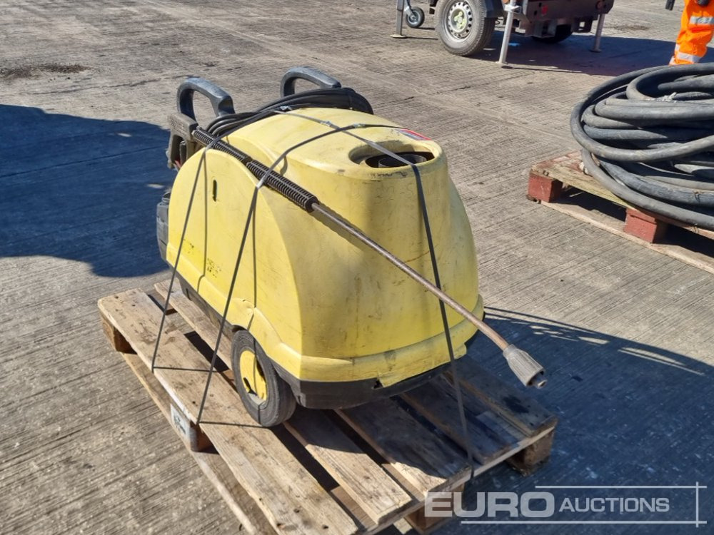 Karcher 250 Volt Pressure Washer - Nettoyeur haute pression: photos 3 Karcher 250 Volt Pressure Washer - Nettoyeur haute pression: photos 3