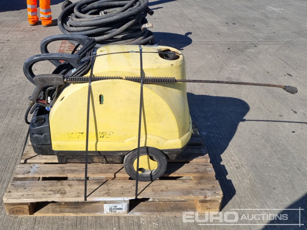 Karcher 250 Volt Pressure Washer - Nettoyeur haute pression: photos 2 Karcher 250 Volt Pressure Washer - Nettoyeur haute pression: photos 2