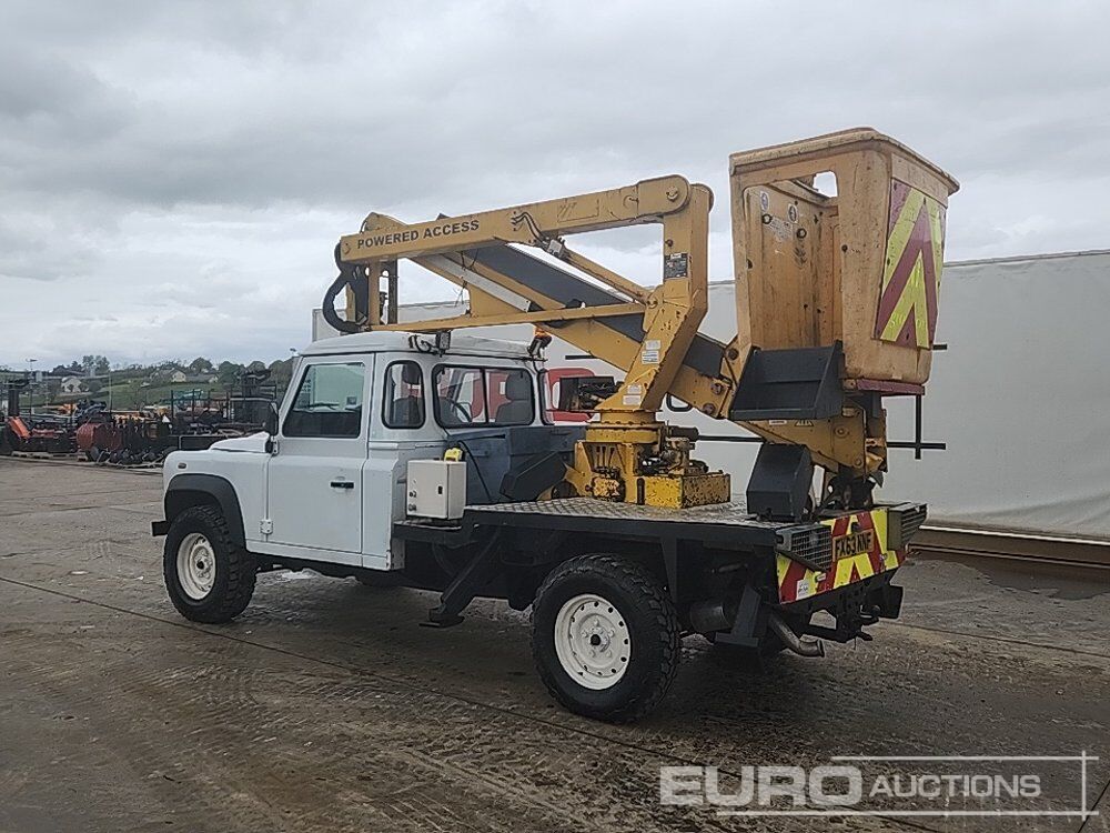 Land Rover Defender - Transport de personnes: photos 3 Land Rover Defender - Transport de personnes: photos 3