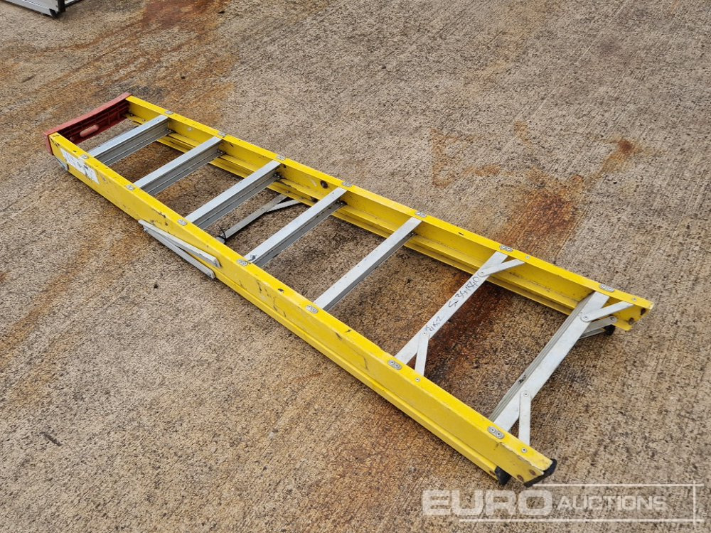 Matériel de chantier Lyte 8 Tread Fibreglass Step Ladder: photos 7