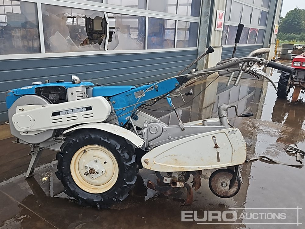 Mitsubishi CT800D - Machine agricole: photos 2 Mitsubishi CT800D - Machine agricole: photos 2