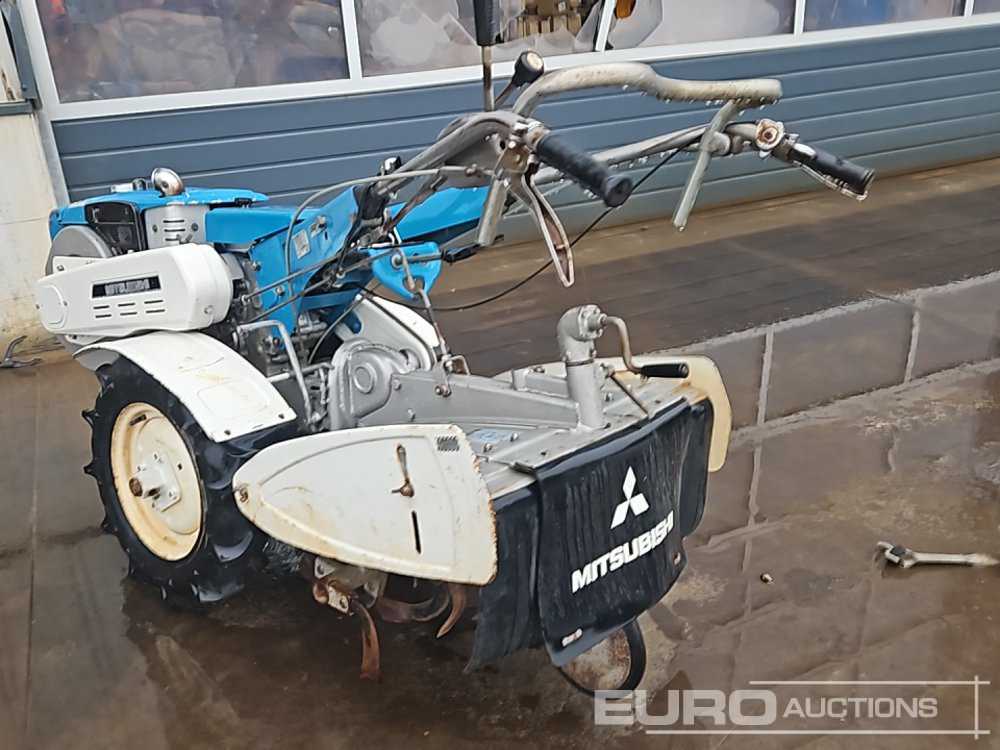 Mitsubishi CT800D - Machine agricole: photos 3 Mitsubishi CT800D - Machine agricole: photos 3