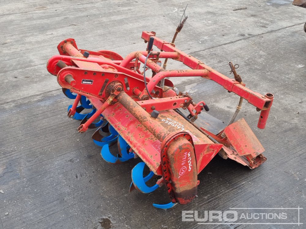 Mitsubishi P1203S - Machine agricole: photos 1 Mitsubishi P1203S - Machine agricole: photos 1