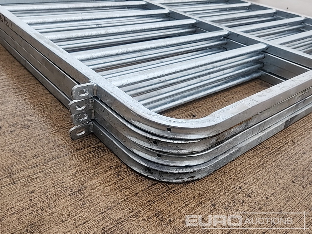 Machine agricole Unused 4' Galvanised Sheep Hurdle (4 of): photos 11 Machine agricole Unused 4' Galvanised Sheep Hurdle (4 of): photos 11