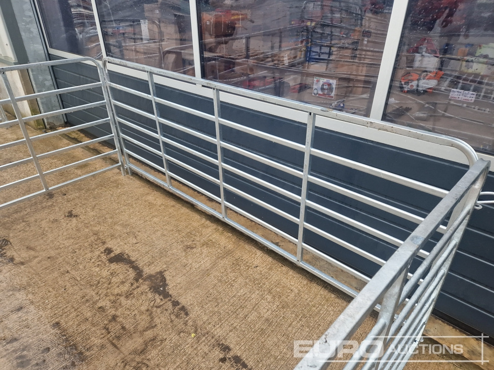 Machine agricole Unused 8' Galvanised Sheep Hurdle (4 of): photos 8 Machine agricole Unused 8' Galvanised Sheep Hurdle (4 of): photos 8