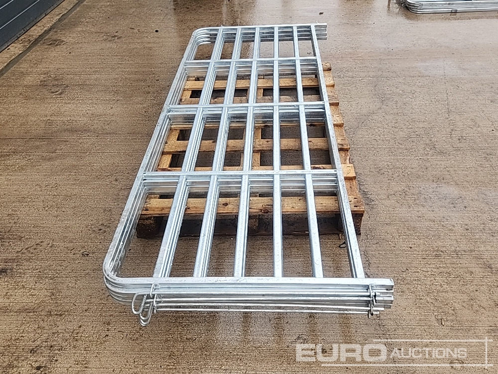 Machine agricole Unused 8' Galvanised Sheep Hurdle (4 of): photos 16 Machine agricole Unused 8' Galvanised Sheep Hurdle (4 of): photos 16