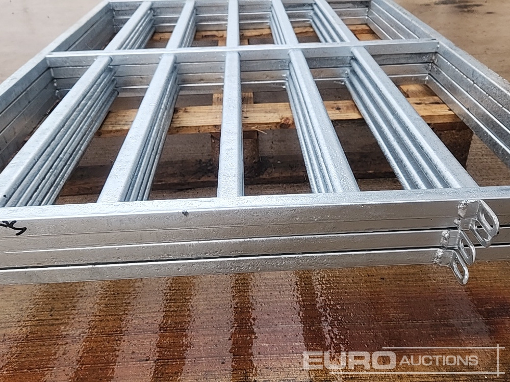 Machine agricole Unused 8' Galvanised Sheep Hurdle (4 of): photos 21 Machine agricole Unused 8' Galvanised Sheep Hurdle (4 of): photos 21