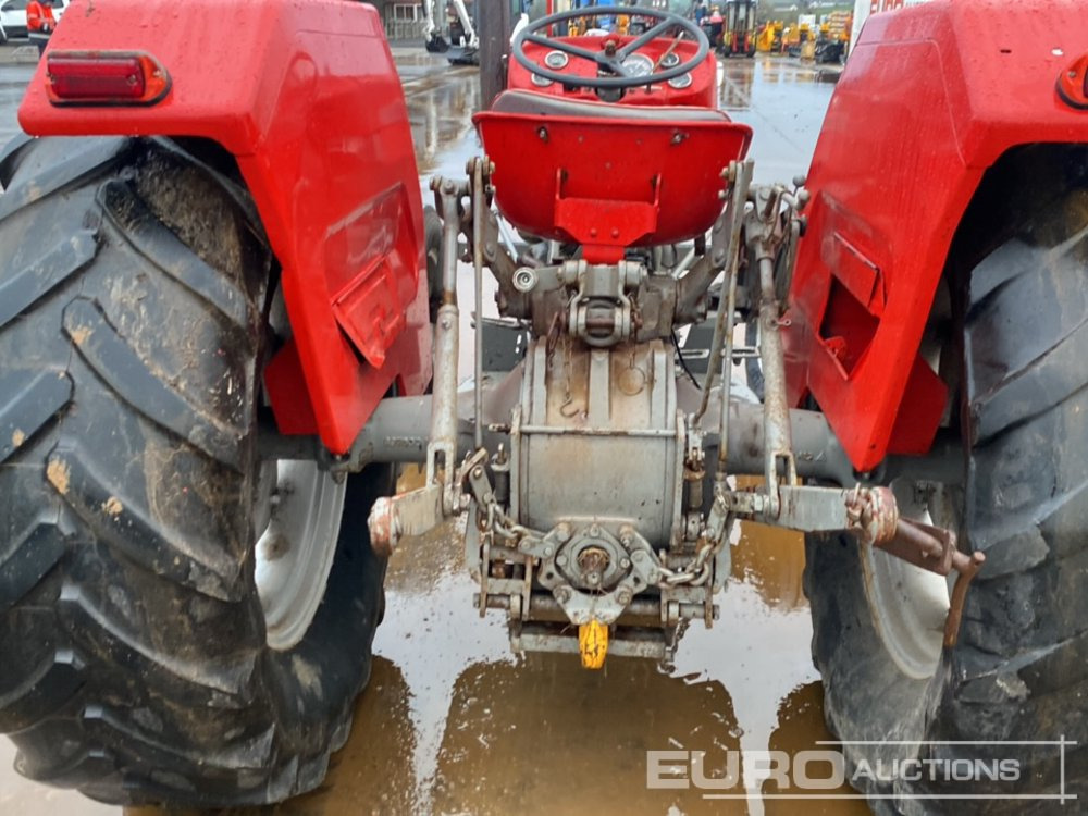 Tracteur agricole Massey Ferguson MF135: photos 9 Tracteur agricole Massey Ferguson MF135: photos 9