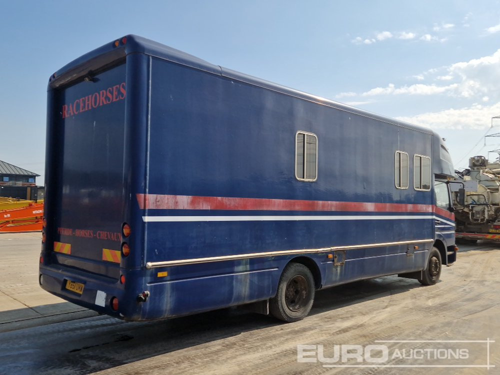 Mercedes 1223 - Camion bétaillère: photos 5 Mercedes 1223 - Camion bétaillère: photos 5