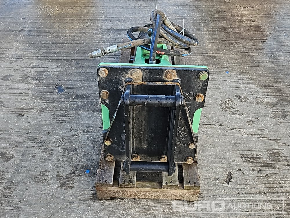 Montabert SC-36 - Marteau hydraulique: photos 4 Montabert SC-36 - Marteau hydraulique: photos 4