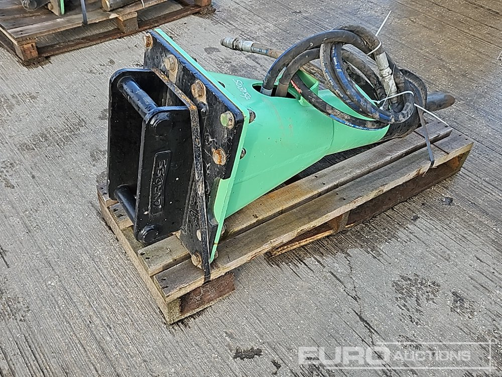 Montabert SC-36 - Marteau hydraulique: photos 5 Montabert SC-36 - Marteau hydraulique: photos 5