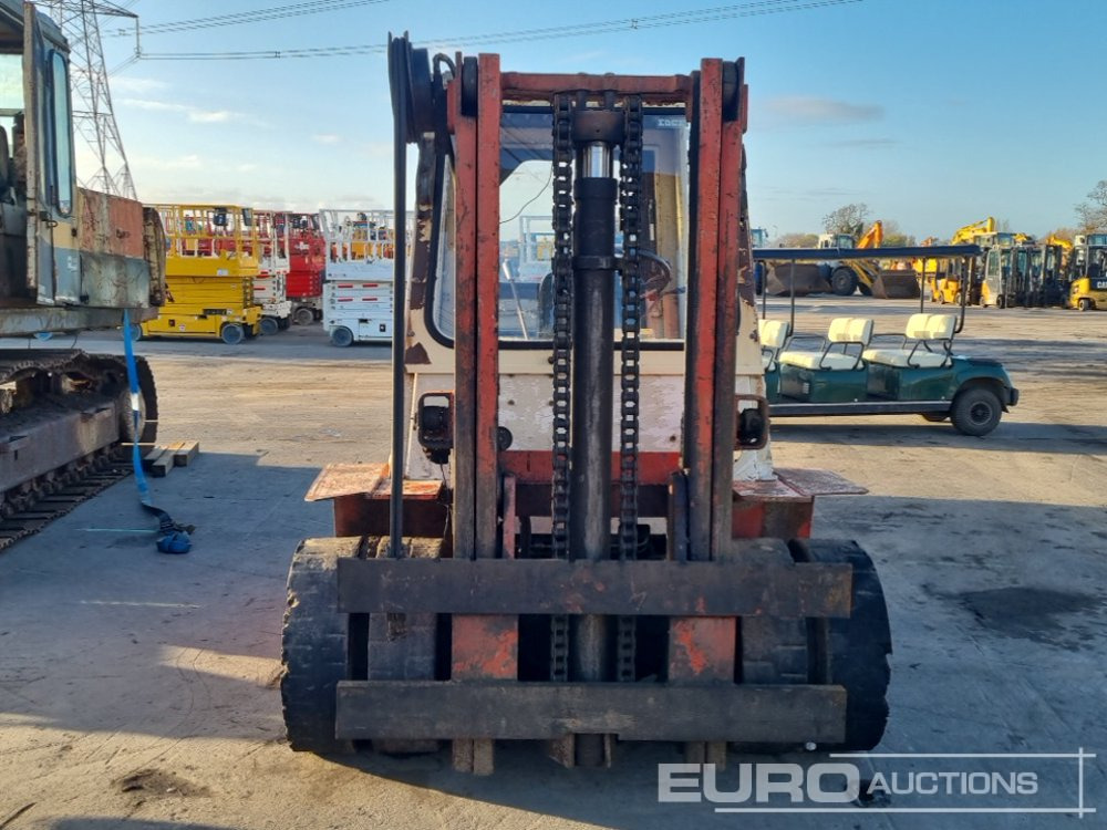 Chariot élévateur diesel Nissan YGF03A40TU: photos 8