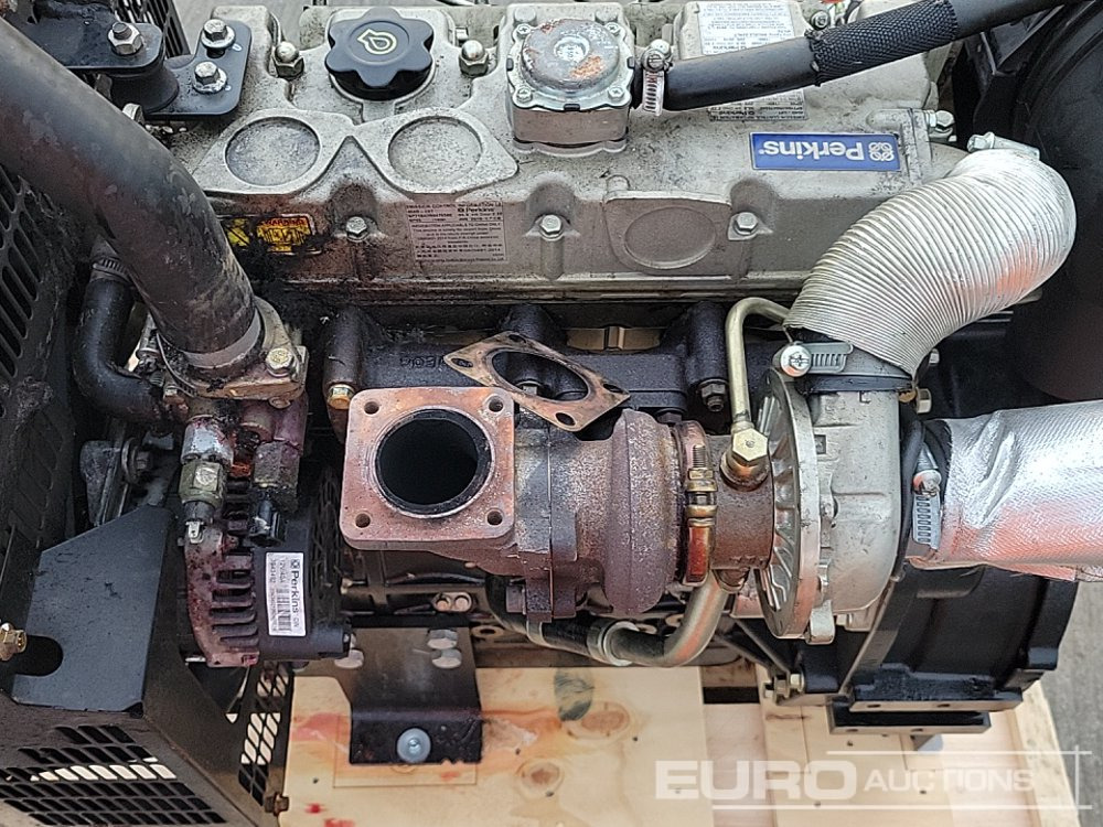 Moteur Perkins 403A: photos 11