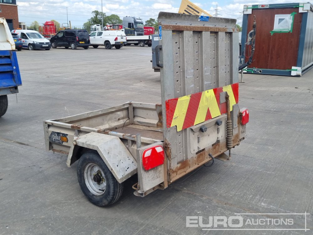 Pike Single Axle Traffic Light Trailer - Remorque porte engin: photos 3 Pike Single Axle Traffic Light Trailer - Remorque porte engin: photos 3