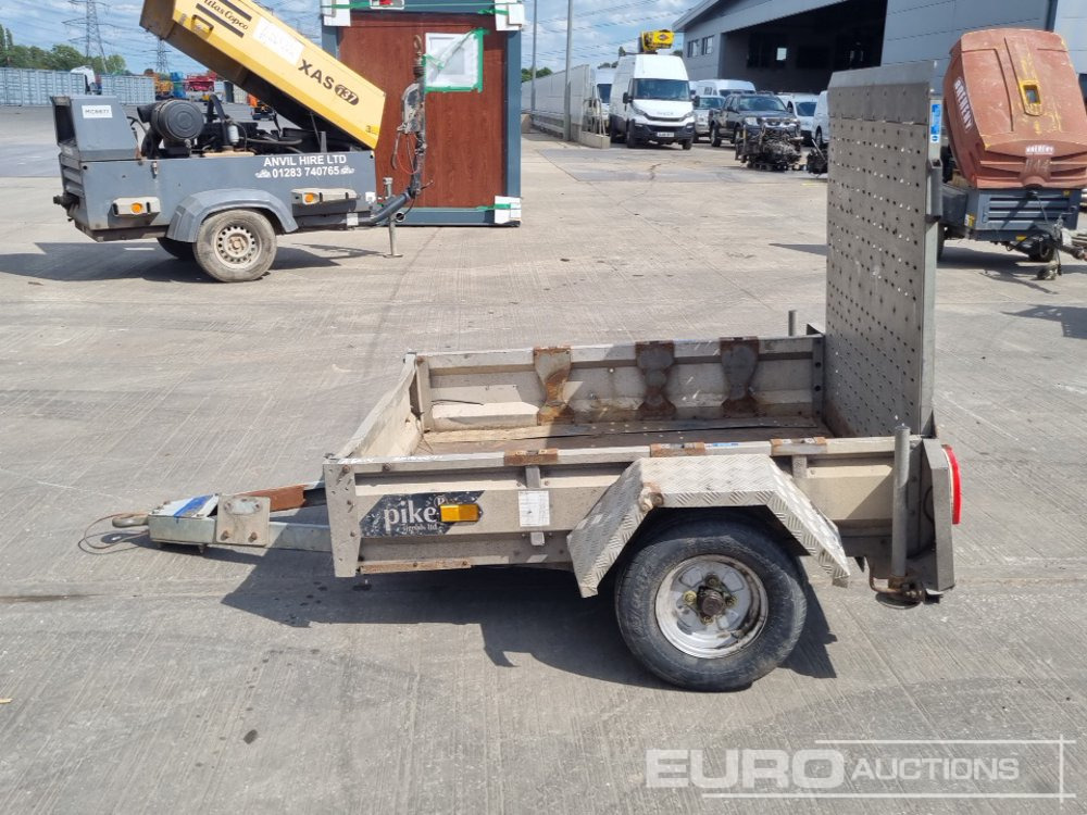 Pike Single Axle Traffic Light Trailer - Remorque porte engin: photos 2 Pike Single Axle Traffic Light Trailer - Remorque porte engin: photos 2