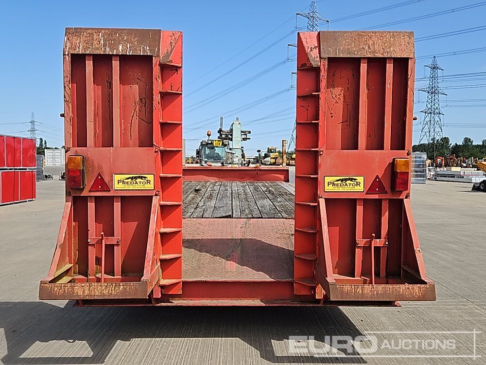 Predator Twin Axle Drawbar Low Loader Trailer, Ramps - Remorque agricole: photos 4 Predator Twin Axle Drawbar Low Loader Trailer, Ramps - Remorque agricole: photos 4