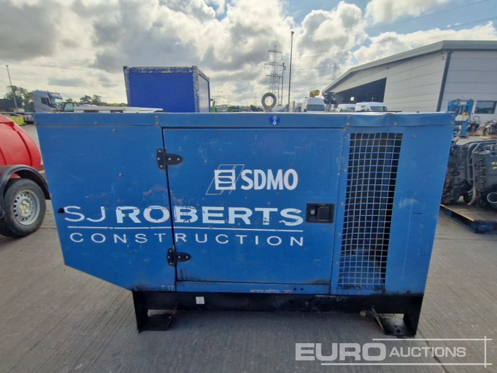 SDMO 17kVA Generator, 4 Cylinder Engine - Groupe électrogène: photos 4 SDMO 17kVA Generator, 4 Cylinder Engine - Groupe électrogène: photos 4