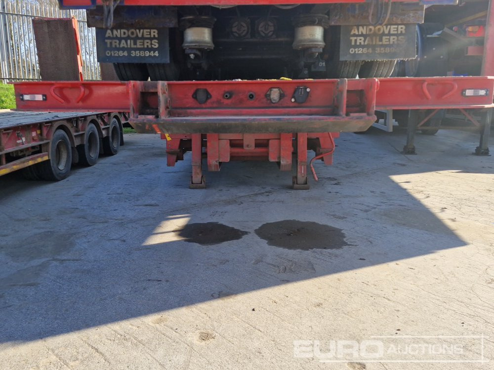 SM TRAILERS Tri Axle Extendable Stepframe Low Loader Trailer, Neck Ramps, Wheel Wells, Tail Ramps - Semi-remorque surbaissé: photos 5 SM TRAILERS Tri Axle Extendable Stepframe Low Loader Trailer, Neck Ramps, Wheel Wells, Tail Ramps - Semi-remorque surbaissé: photos 5