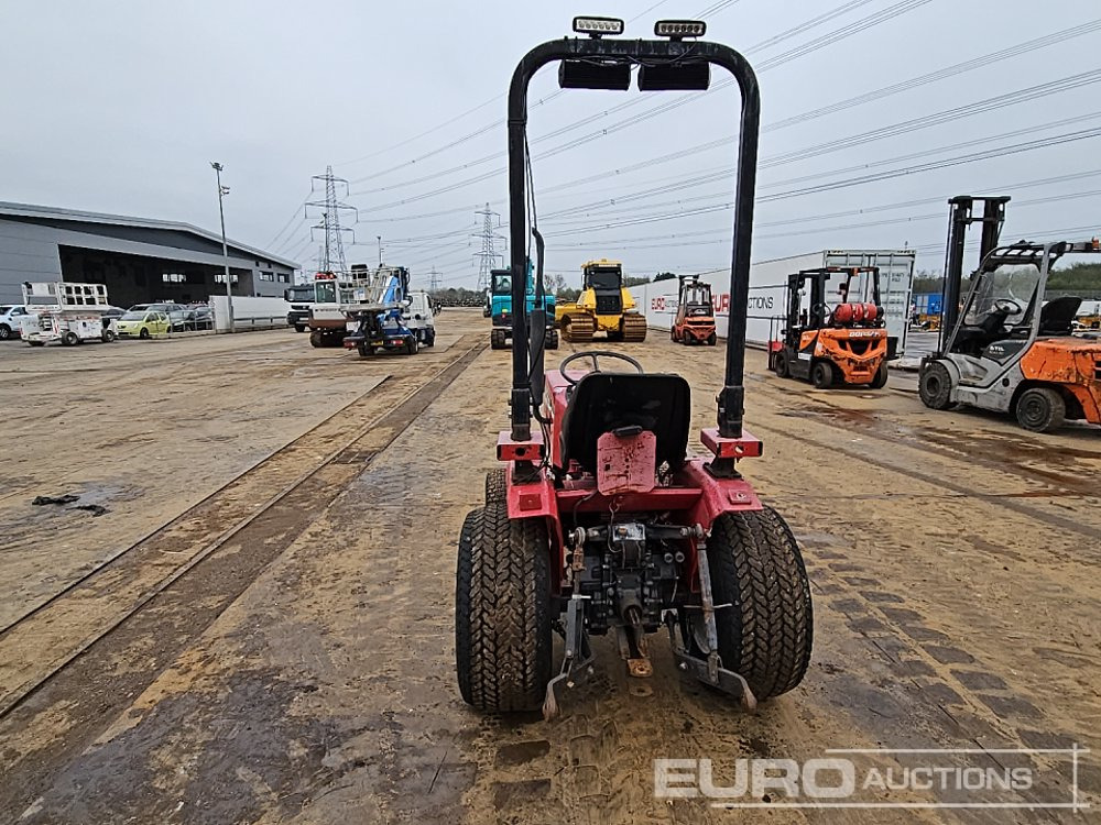 Shibaura S320 - Micro tracteur: photos 4 Shibaura S320 - Micro tracteur: photos 4
