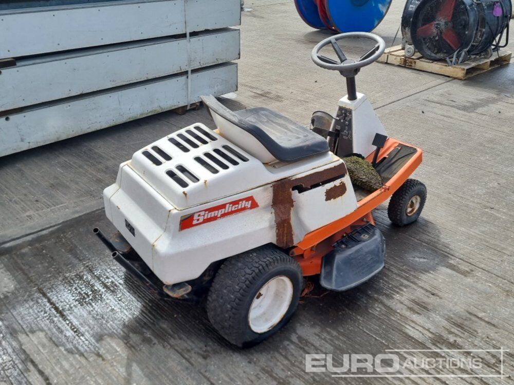 Simplicity Ride On Lawnmower - Motofaucheuse: photos 5 Simplicity Ride On Lawnmower - Motofaucheuse: photos 5