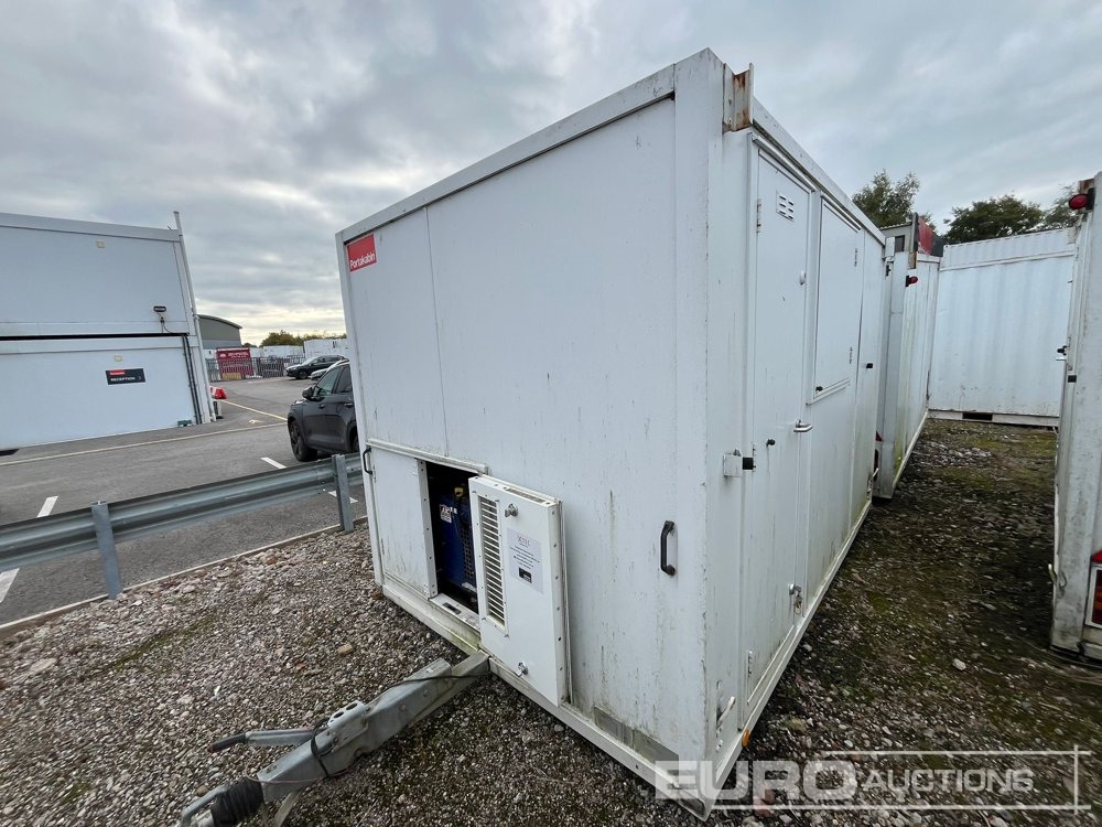Single Axle Welfare Unit, Toilet, Drying Room, 3.3kVA Generator (Sold Off Site, Situated at Lyncastle Rd, Barleycastle Trading Estate, Warrington WA4 4RE, Contact James Turner 0044 7796 615 692 For Mo - Conteneur maritime: photos 5 Single Axle Welfare Unit, Toilet, Drying Room, 3.3kVA Generator (Sold Off Site, Situated at Lyncastle Rd, Barleycastle Trading Estate, Warrington WA4 4RE, Contact James Turner 0044 7796 615 692 For Mo - Conteneur maritime: photos 5