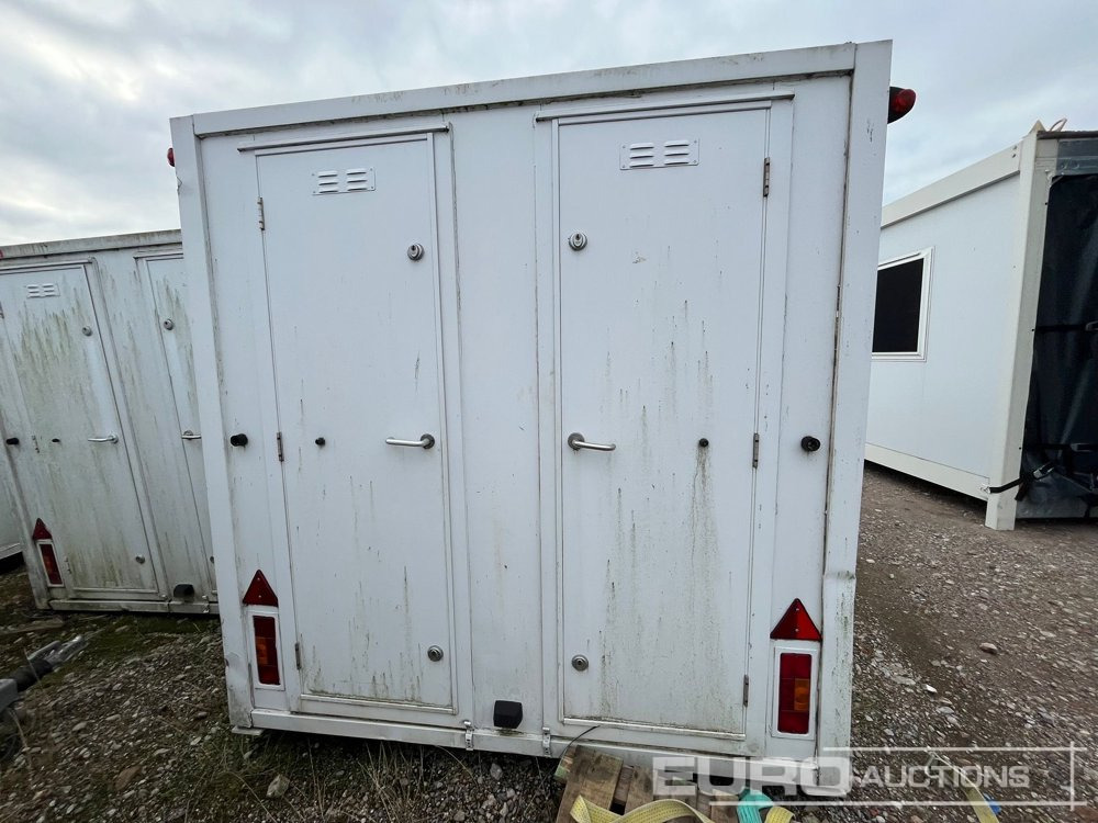 Single Axle Welfare Unit, Toilet, Drying Room, 3.3kVA Generator (Sold Off Site, Situated at Lyncastle Rd, Barleycastle Trading Estate, Warrington WA4 4RE, Contact James Turner 0044 7796 615 692 For Mo - Conteneur maritime: photos 4 Single Axle Welfare Unit, Toilet, Drying Room, 3.3kVA Generator (Sold Off Site, Situated at Lyncastle Rd, Barleycastle Trading Estate, Warrington WA4 4RE, Contact James Turner 0044 7796 615 692 For Mo - Conteneur maritime: photos 4