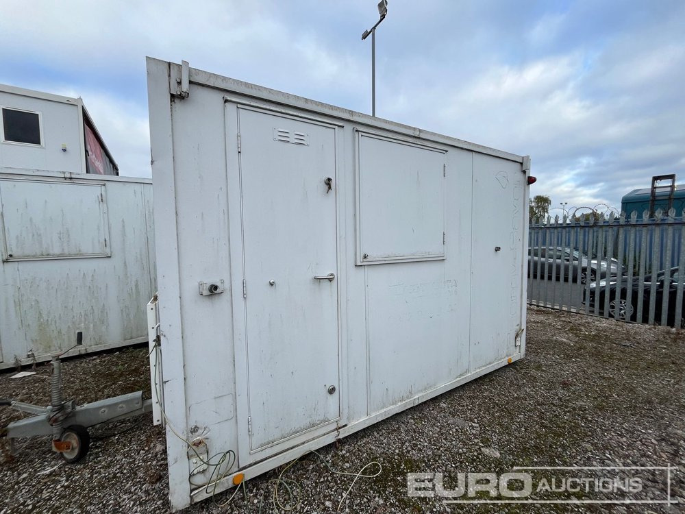 Single Axle Welfare Unit, Toilet, Drying Room, 3.3kVA Generator (Sold Off Site, Situated at Lyncastle Rd, Barleycastle Trading Estate, Warrington WA4 4RE, Contact James Turner 0044 7796 615 692 For Mo - Conteneur maritime: photos 4 Single Axle Welfare Unit, Toilet, Drying Room, 3.3kVA Generator (Sold Off Site, Situated at Lyncastle Rd, Barleycastle Trading Estate, Warrington WA4 4RE, Contact James Turner 0044 7796 615 692 For Mo - Conteneur maritime: photos 4