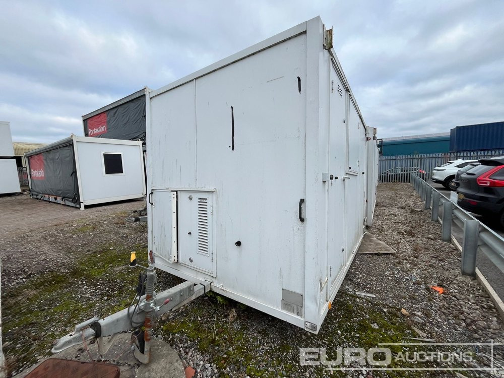 Single Axle Welfare Unit, Toilet, Drying Room, 3.3kVA Generator (Sold Off Site, Situated at Lyncastle Rd, Barleycastle Trading Estate, Warrington WA4 4RE, Contact James Turner 0044 7796 615 692 For Mo - Conteneur maritime: photos 1 Single Axle Welfare Unit, Toilet, Drying Room, 3.3kVA Generator (Sold Off Site, Situated at Lyncastle Rd, Barleycastle Trading Estate, Warrington WA4 4RE, Contact James Turner 0044 7796 615 692 For Mo - Conteneur maritime: photos 1