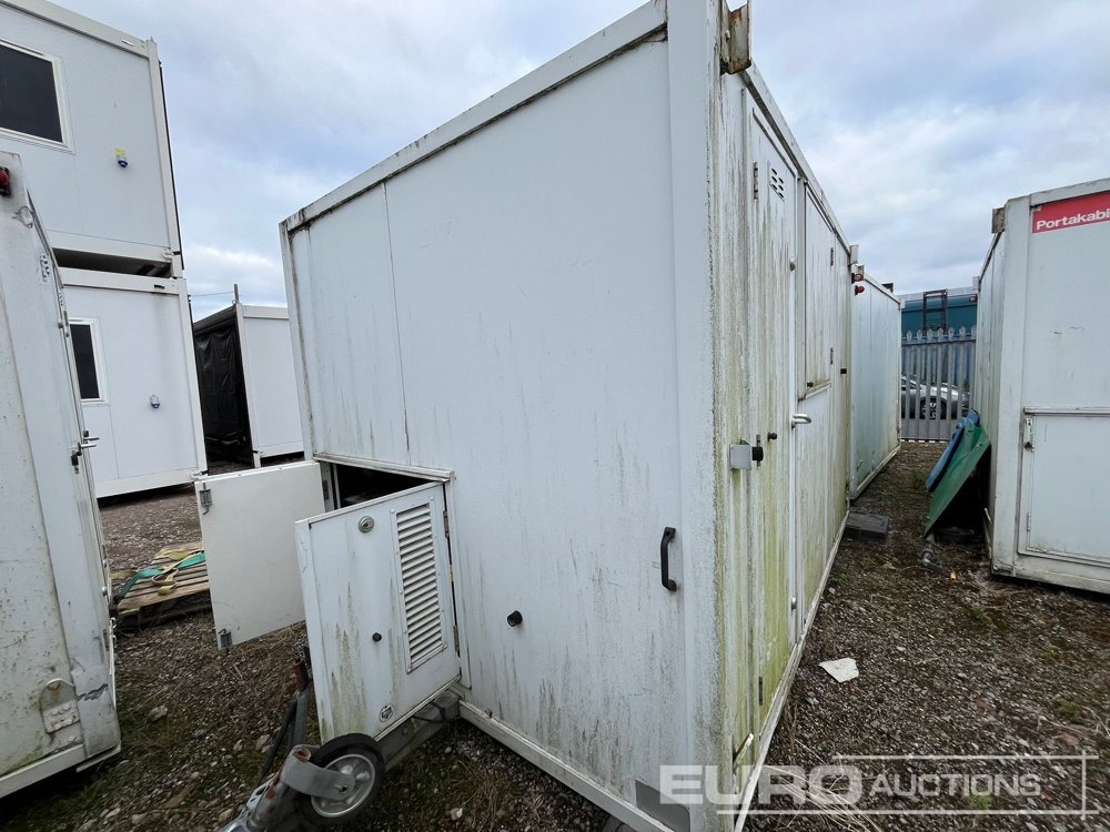 Single Axle Welfare Unit, Toilet, Drying Room, 3.3kVA Generator (Sold Off Site, Situated at Lyncastle Rd, Barleycastle Trading Estate, Warrington WA4 4RE, Contact James Turner 0044 7796 615 692 For Mo - Conteneur maritime: photos 3 Single Axle Welfare Unit, Toilet, Drying Room, 3.3kVA Generator (Sold Off Site, Situated at Lyncastle Rd, Barleycastle Trading Estate, Warrington WA4 4RE, Contact James Turner 0044 7796 615 692 For Mo - Conteneur maritime: photos 3