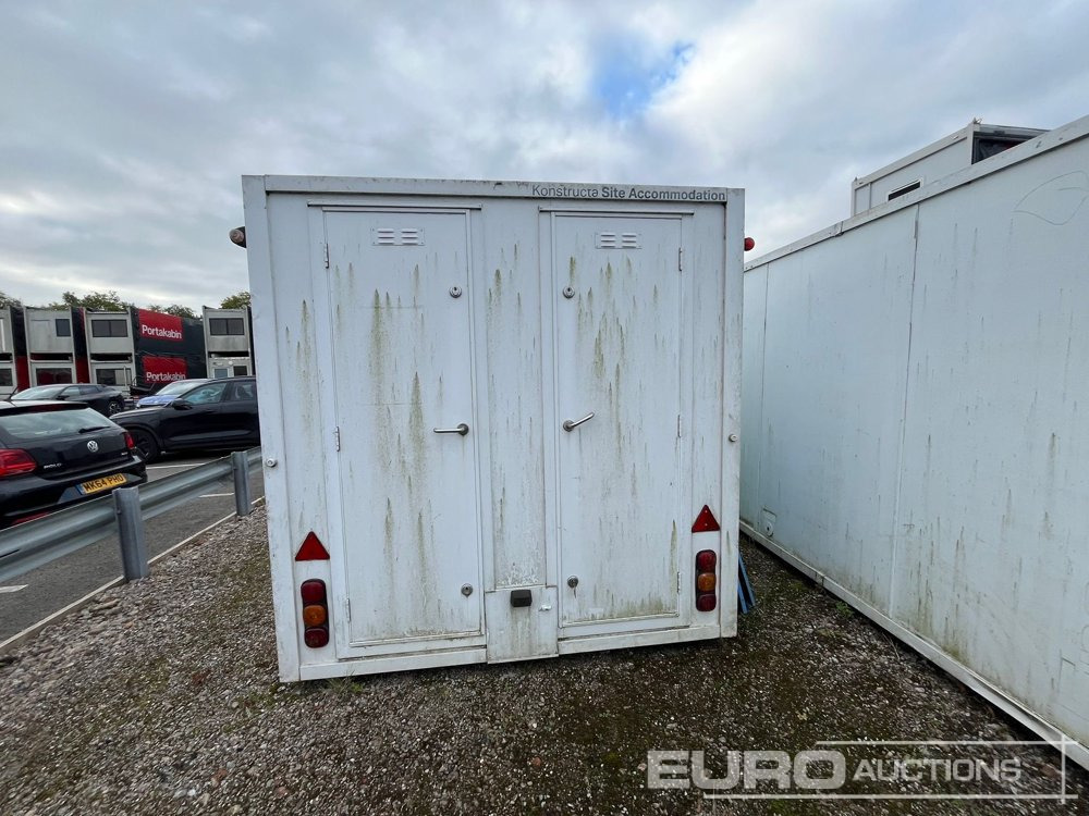 Single Axle Welfare Unit, Toilet, Drying Room, 3.3kVA Generator (Sold Off Site, Situated at Lyncastle Rd, Barleycastle Trading Estate, Warrington WA4 4RE, Contact James Turner 0044 7796 615 692 For Mo - Conteneur maritime: photos 3 Single Axle Welfare Unit, Toilet, Drying Room, 3.3kVA Generator (Sold Off Site, Situated at Lyncastle Rd, Barleycastle Trading Estate, Warrington WA4 4RE, Contact James Turner 0044 7796 615 692 For Mo - Conteneur maritime: photos 3