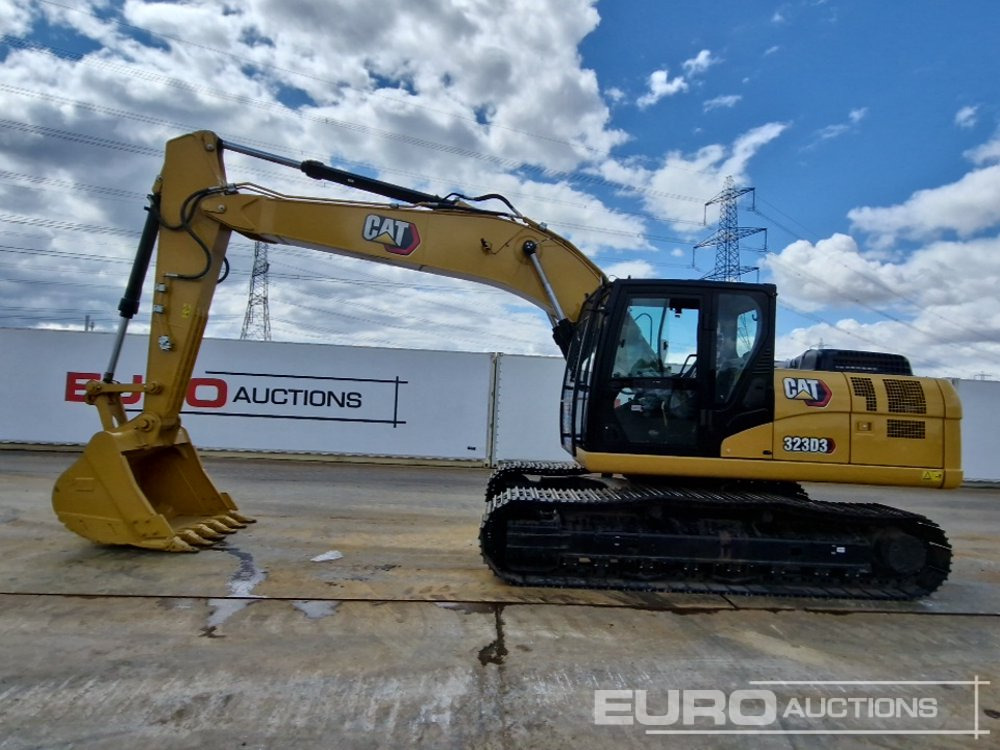 Unused 2025 CAT 323D3 - Pelle sur chenille: photos 2 Unused 2025 CAT 323D3 - Pelle sur chenille: photos 2