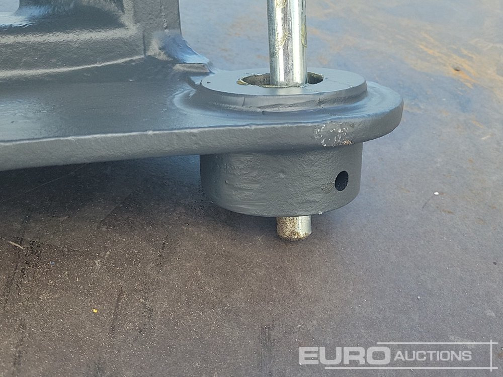 Attache rapide Unused 2025 Miller Manual QH 45mm Pin to suit 4-6 Ton Excavator: photos 11