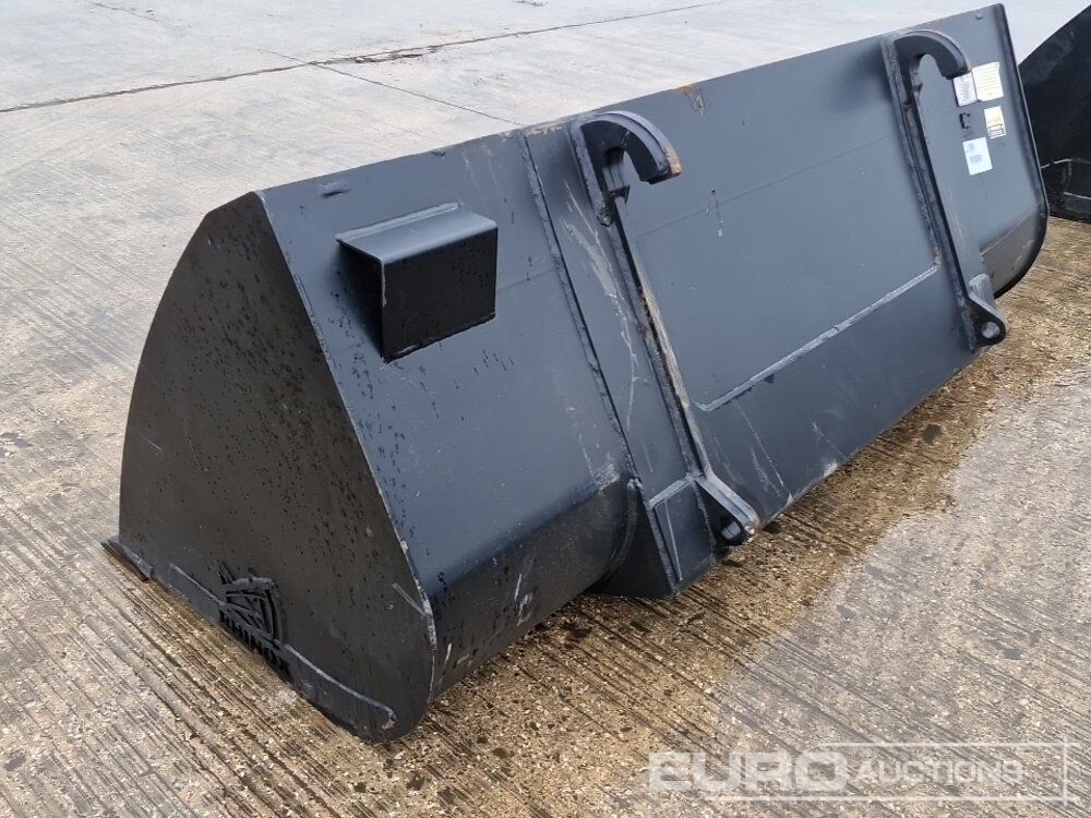 Unused 2026 Rhinox 90" Loading Bucket to suit Telehandler - Godet: photos 3 Unused 2026 Rhinox 90" Loading Bucket to suit Telehandler - Godet: photos 3