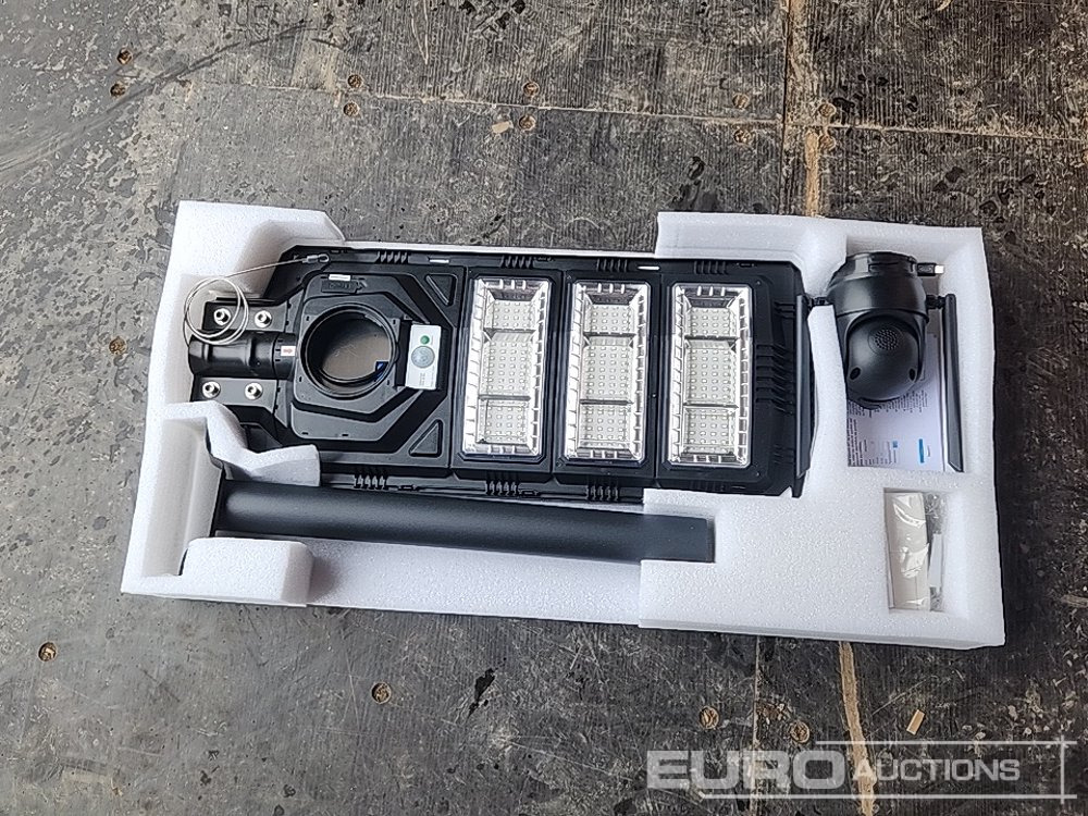 Unused AI Solar Security Camera & LED Light - Matériel de chantier: photos 4 Unused AI Solar Security Camera & LED Light - Matériel de chantier: photos 4