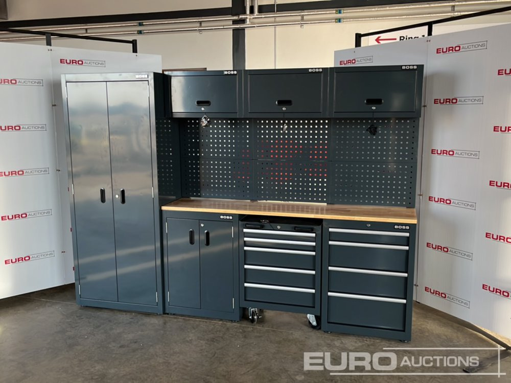 Unused Boss 2.6m 9 Drawer, 5 Cabinet Tool Station - Matériel de chantier: photos 1 Unused Boss 2.6m 9 Drawer, 5 Cabinet Tool Station - Matériel de chantier: photos 1