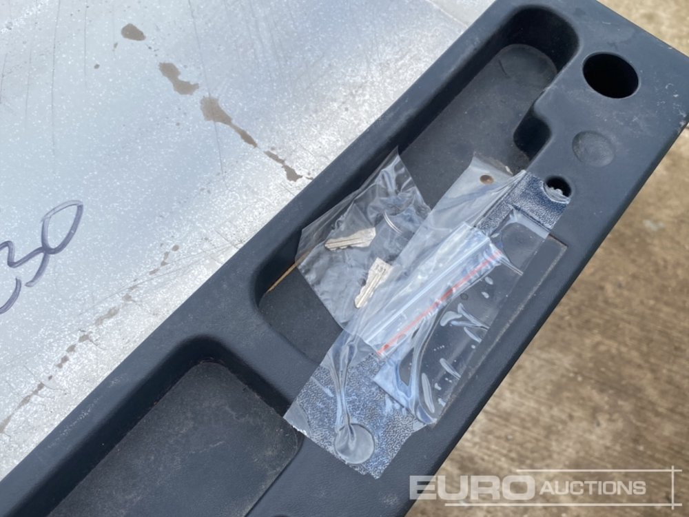 Équipement de garage Unused Kraftmuller 7 Drawer, 1 Door Tool Troll & Tools: photos 15