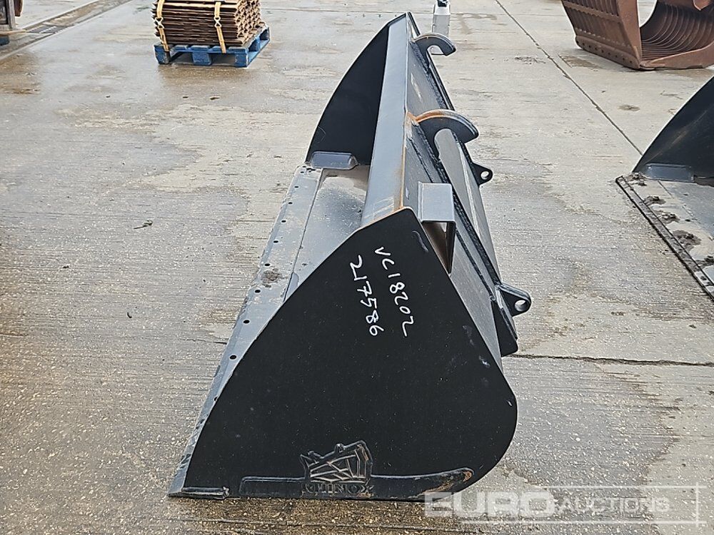 Unused Rhinox 90" Loading Bucket to suit Telehandler - Godet: photos 2 Unused Rhinox 90" Loading Bucket to suit Telehandler - Godet: photos 2
