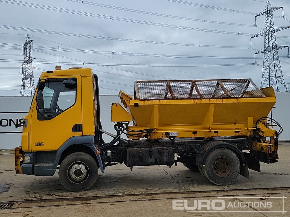 2003 DAF LF45.150 - Véhicule de voirie/ Spécial: photos 2 2003 DAF LF45.150 - Véhicule de voirie/ Spécial: photos 2